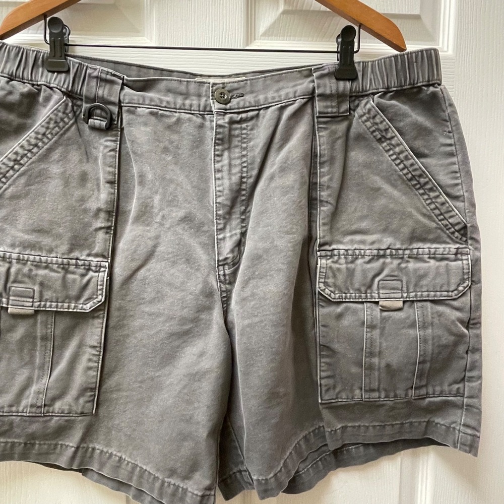 Columbia Men's 40  Roc Shorts‎ City Gray Cotton Canvas Cargo Utility Hiking